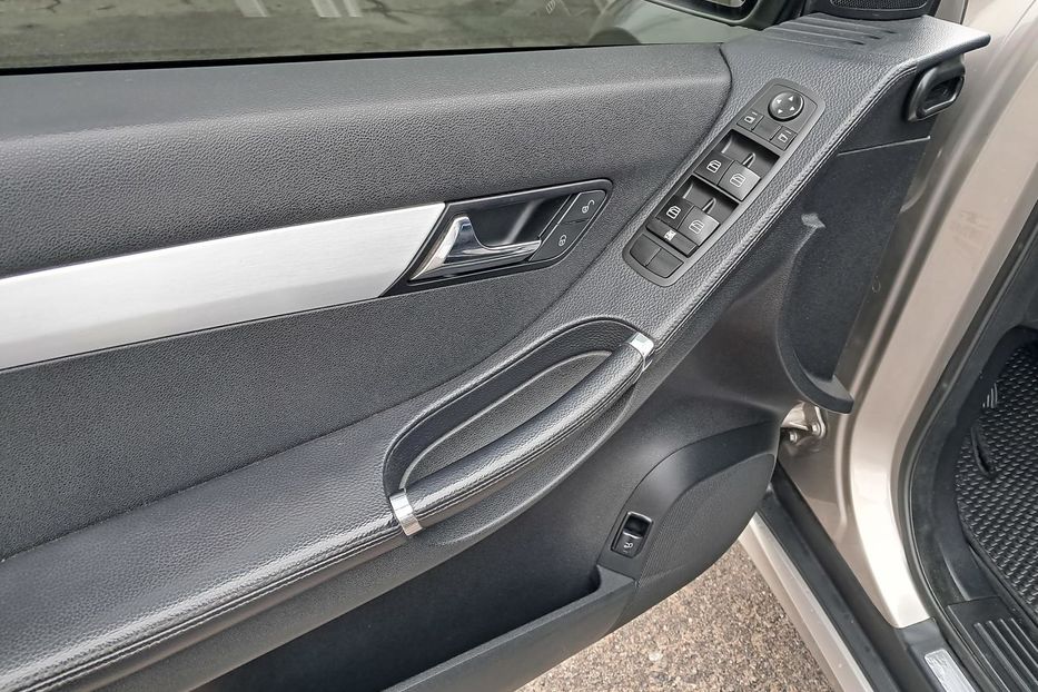 Продам Mercedes-Benz R 320 CDI 4matic 2006 года в г. Гайсин, Винницкая область