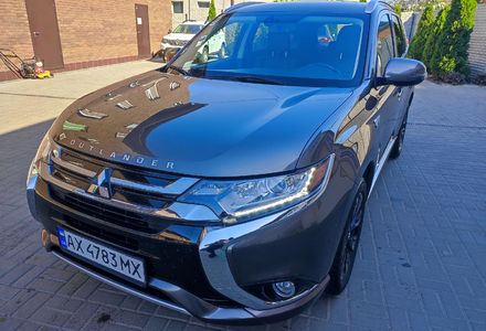 Продам Mitsubishi Outlander P-HEV  2018 года в г. Мерефа, Харьковская область