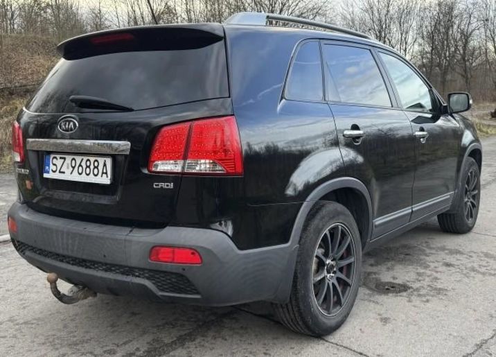 Продам Kia Sorento 2011 года в Харькове