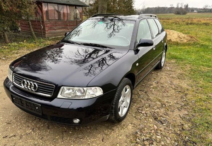 Продам Audi A4 1999 года в Харькове