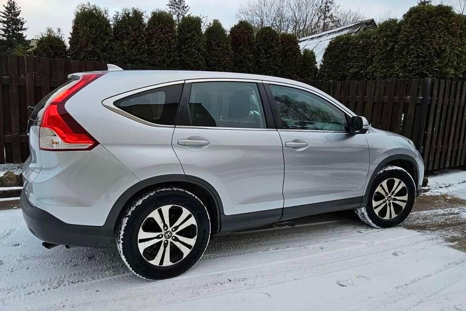 Продам Honda CR-V 2015 года в Киеве