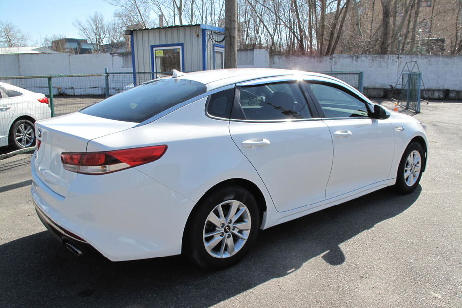 Продам Kia Optima K-5 LPI 2016 года в Киеве