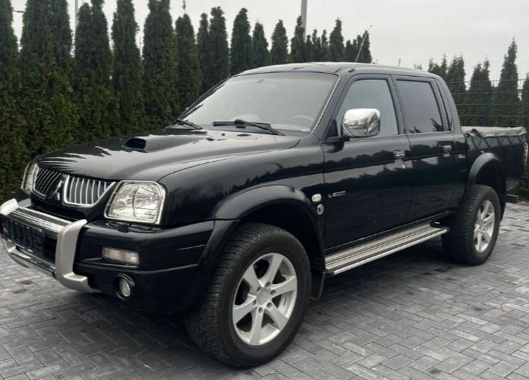 Продам Mitsubishi L 200 2001 года в Львове