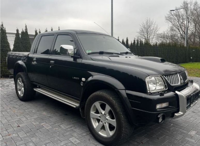 Продам Mitsubishi L 200 2001 года в Львове