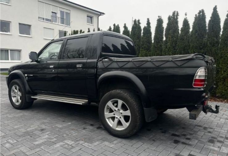 Продам Mitsubishi L 200 2001 года в Львове