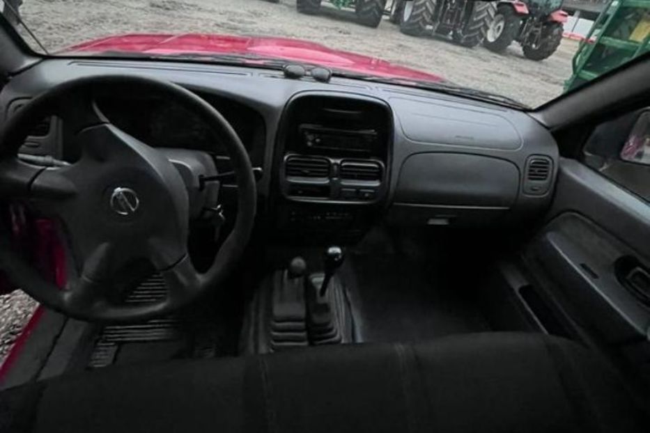 Продам Nissan Navara 2002 года в Херсоне