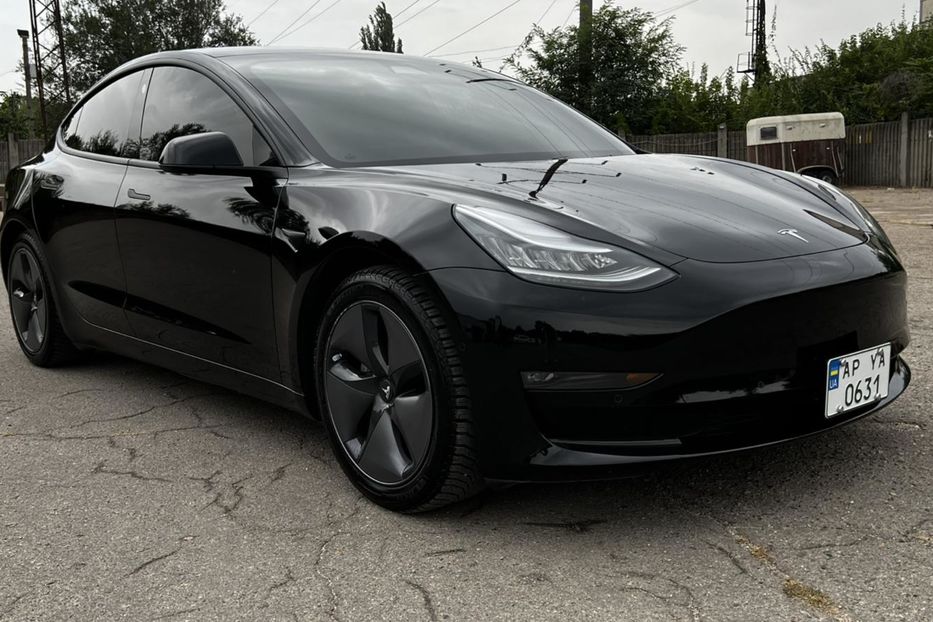 Продам Tesla Model 3 Perfomance 2019 года в Запорожье