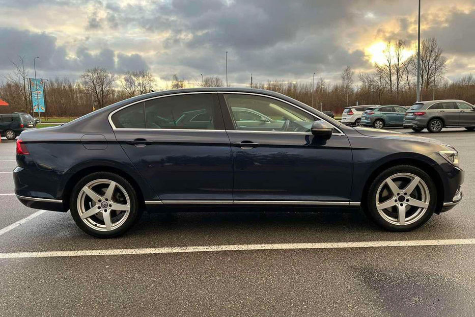 Продам Volkswagen Passat B8 2.0TDI DSG (150 к.с.) 2017 года в Ивано-Франковске