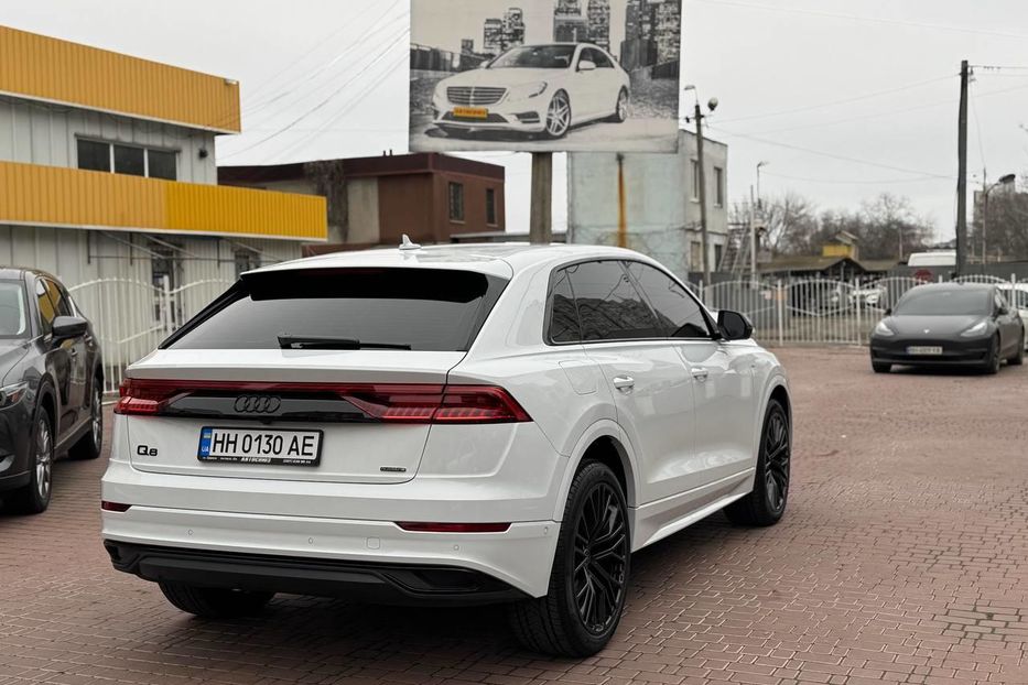 Продам Audi Q8 S-Line 2021 года в Одессе