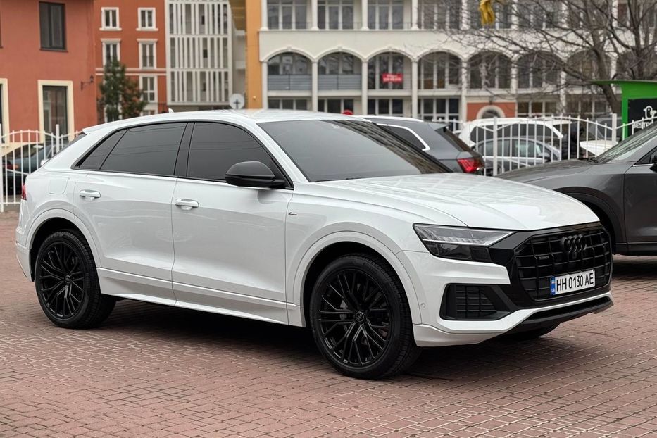 Продам Audi Q8 S-Line 2021 года в Одессе