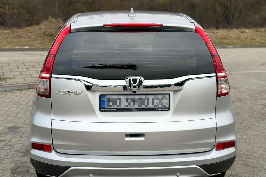 Продам Honda CR-V 2016 года в Киеве