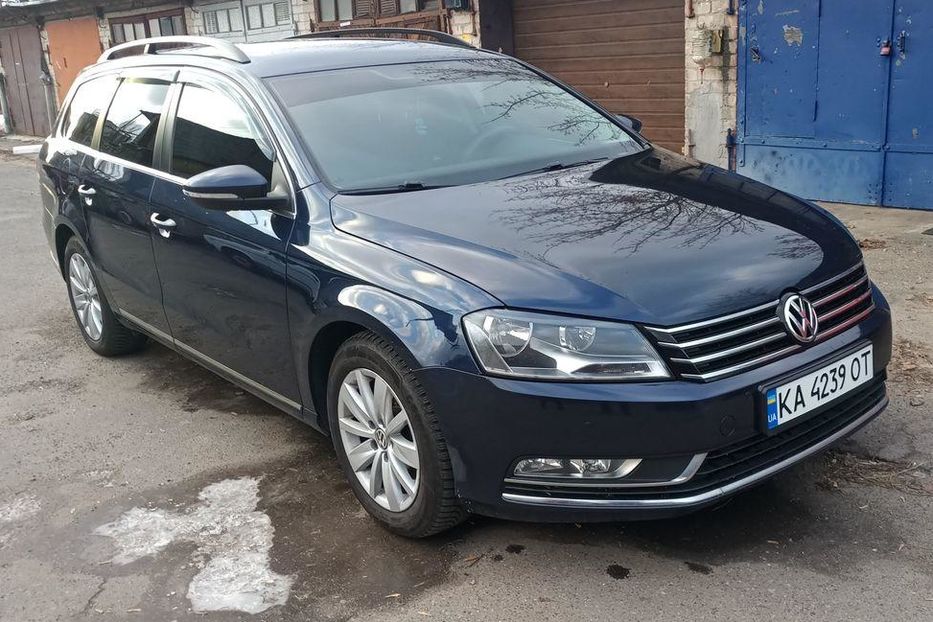 Продам Volkswagen Passat B7 полный привод 2014 года в Киеве