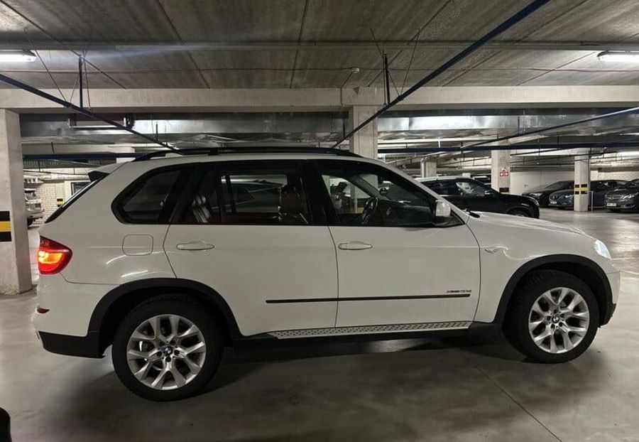 Продам BMW X5 2010 года в Харькове