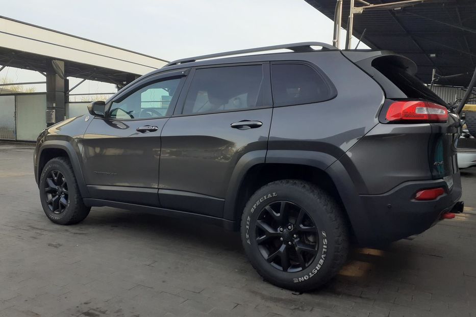 Продам Jeep Cherokee 2014 года в Киеве