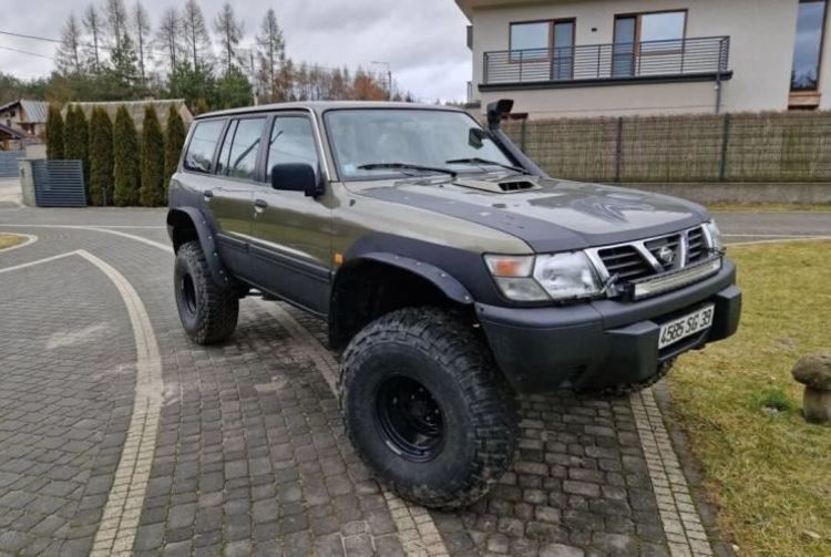 Продам Nissan Patrol 2003 года в Харькове