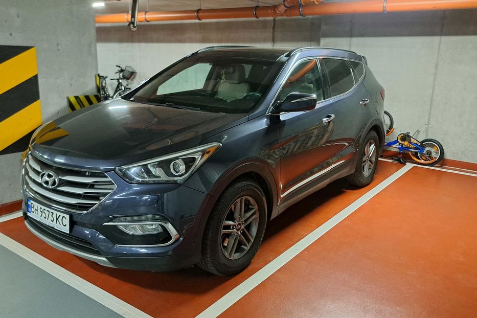 Продам Hyundai Santa FE 2016 года в Одессе