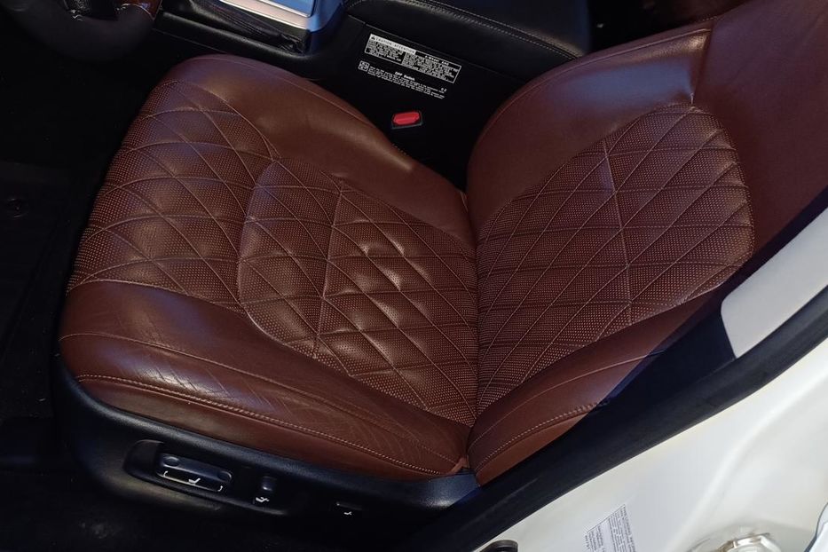 Продам Toyota Land Cruiser 200 2017 года в Одессе