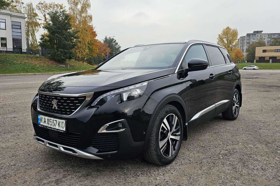 Продам Peugeot 5008 1.6 AT 2017 года в Ровно