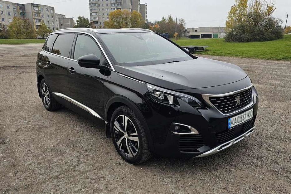 Продам Peugeot 5008 1.6 AT 2017 года в Ровно