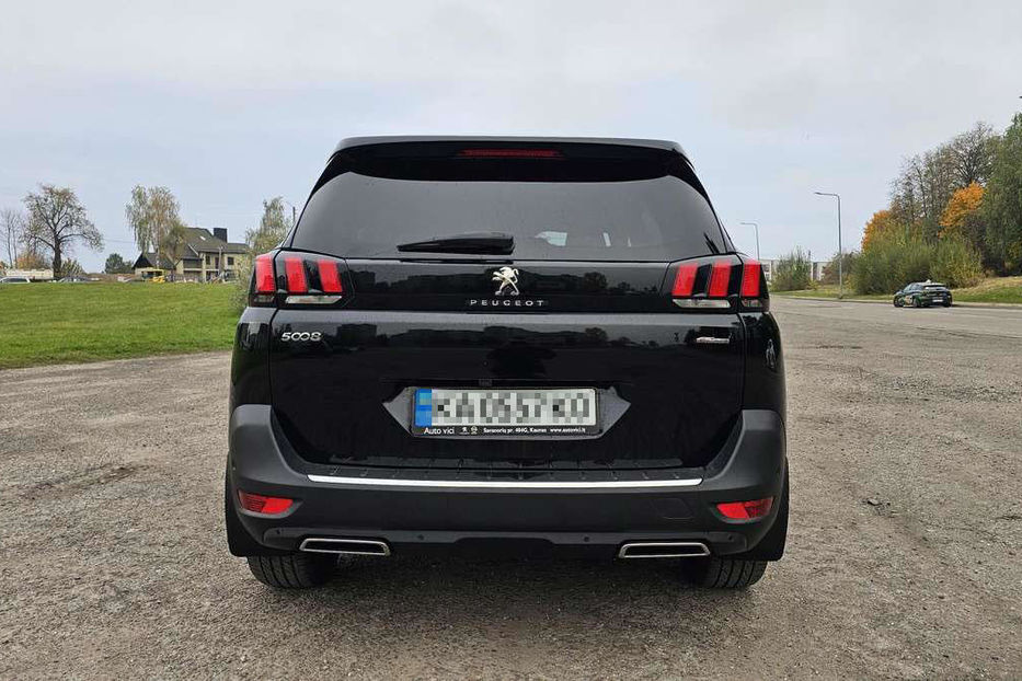 Продам Peugeot 5008 1.6 AT 2017 года в Ровно