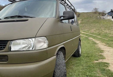 Продам Volkswagen T4 (Transporter) пасс. 2002 года в Харькове