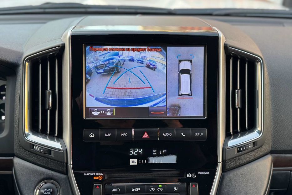 Продам Toyota Land Cruiser 200 2017 года в Одессе