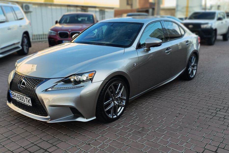 Продам Lexus IS 200 F-sport 2015 года в Одессе