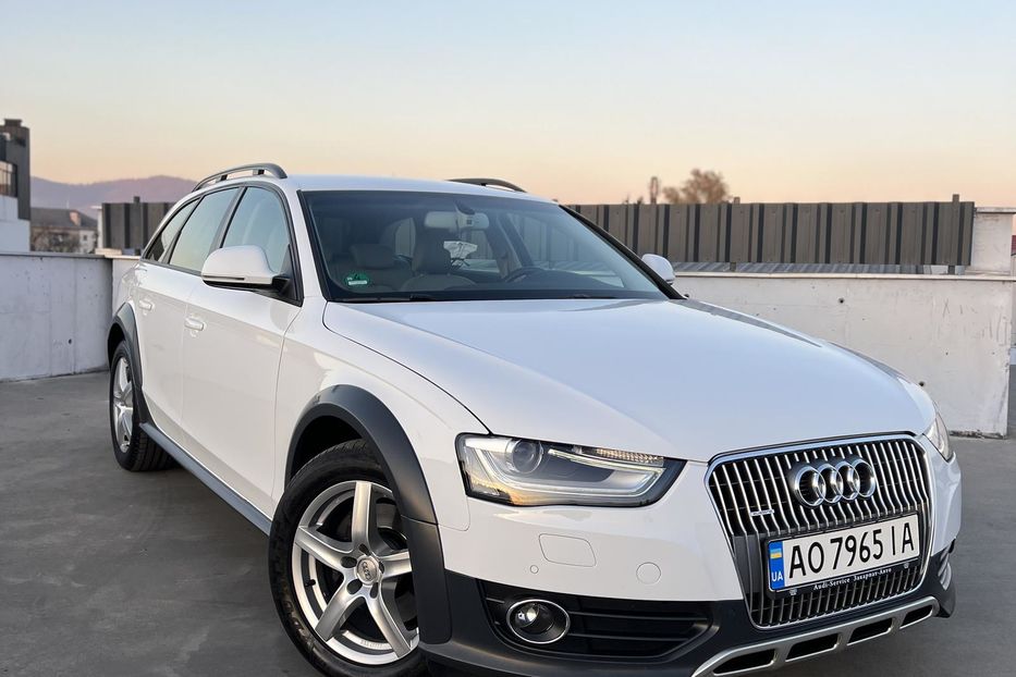 Продам Audi A4 Allroad 2.0 tfsi 2012 года в г. Мукачево, Закарпатская область