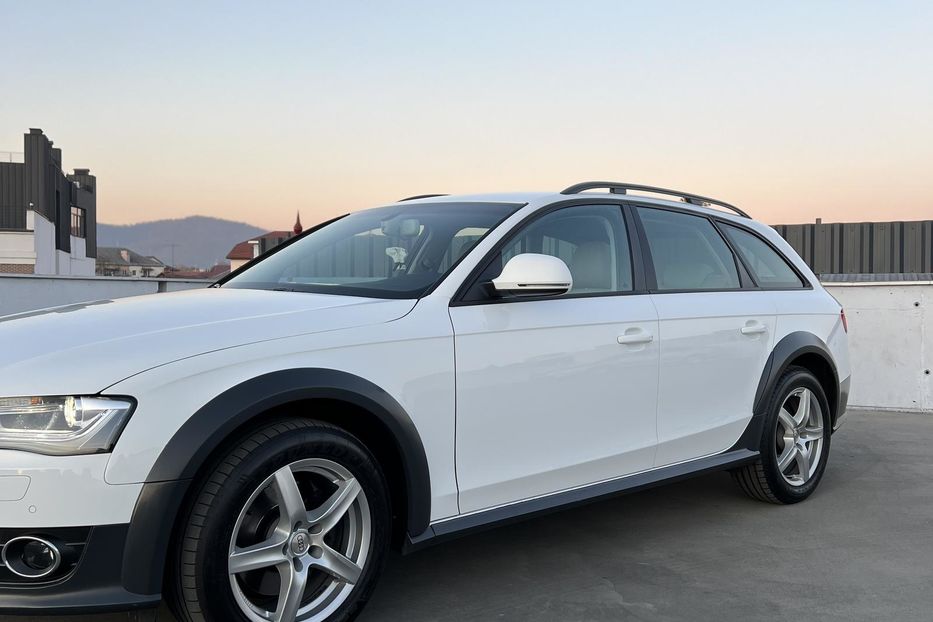 Продам Audi A4 Allroad 2.0 tfsi 2012 года в г. Мукачево, Закарпатская область