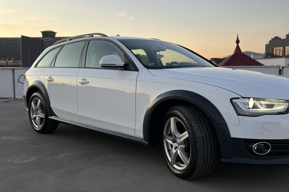 Продам Audi A4 Allroad 2.0 tfsi 2012 года в г. Мукачево, Закарпатская область