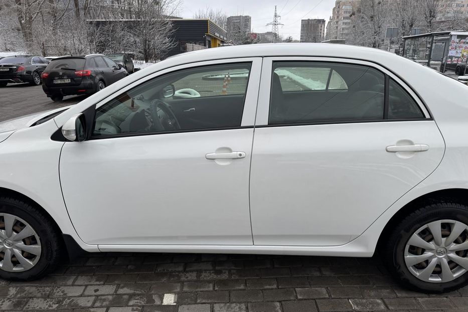 Продам Toyota Corolla City 2012 года в Львове