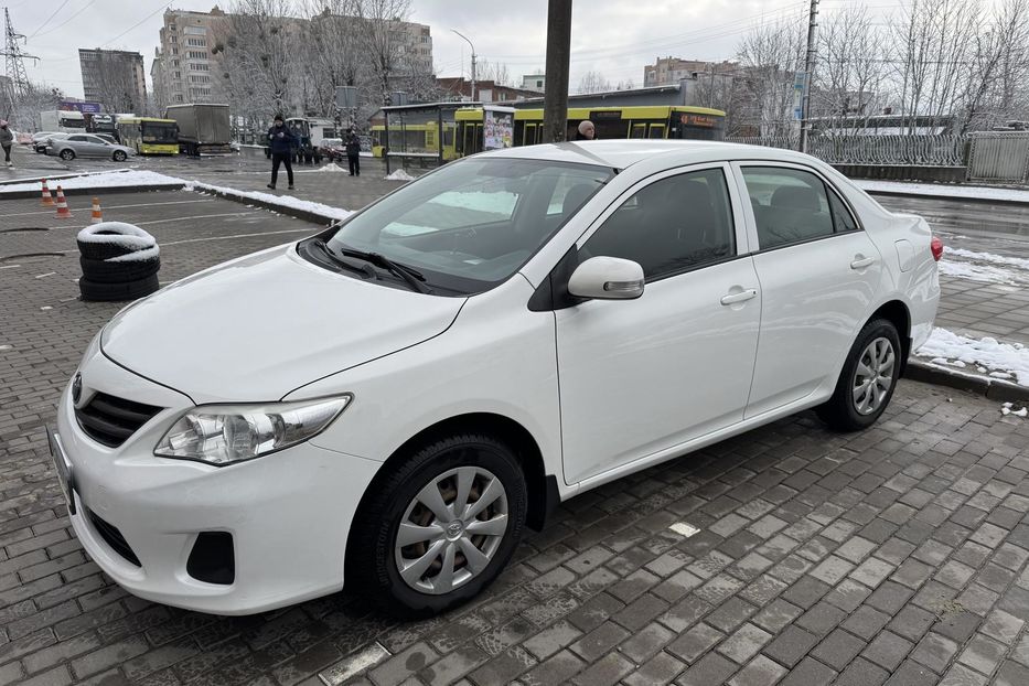 Продам Toyota Corolla City 2012 года в Львове