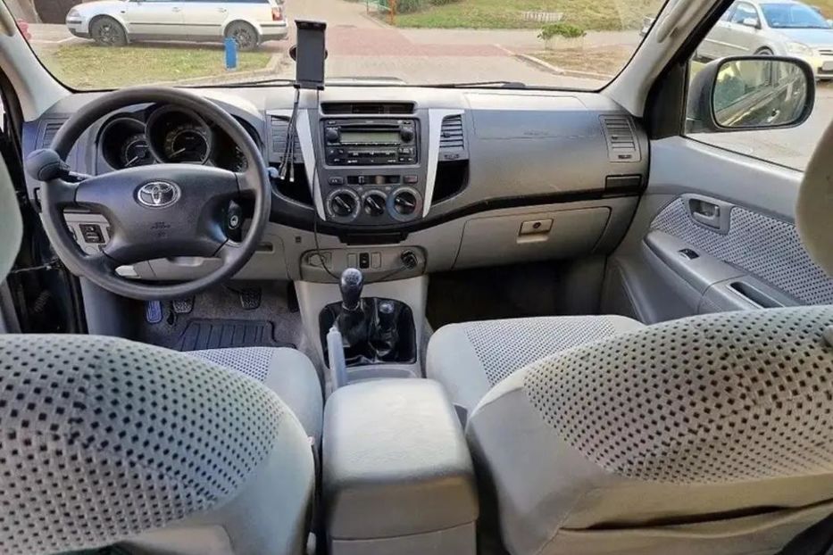 Продам Toyota Hilux 2007 года в Львове