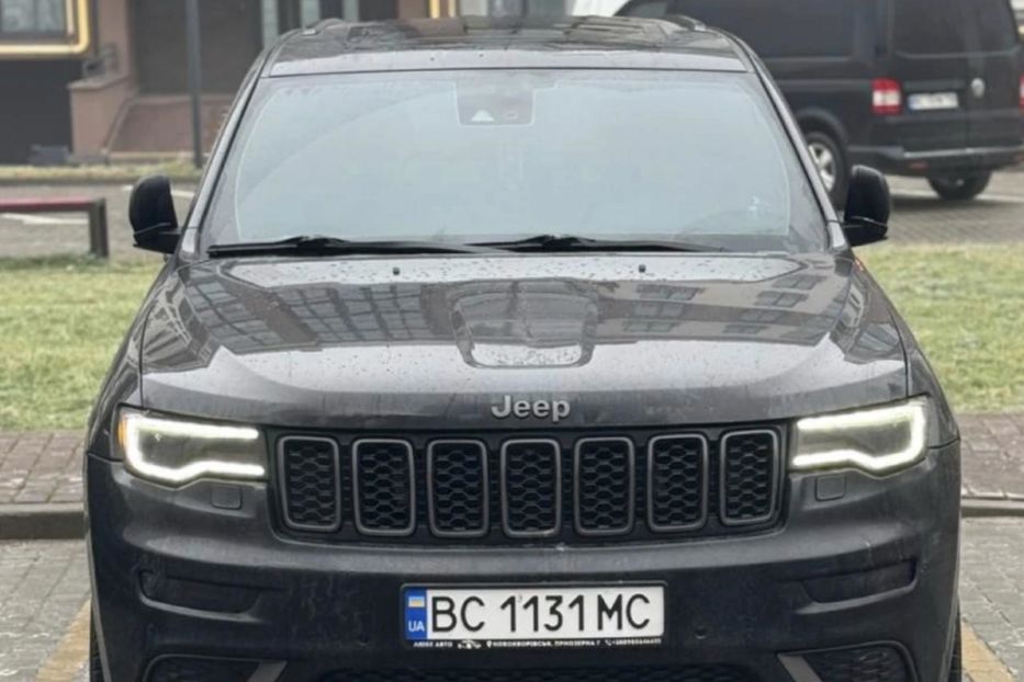 Продам Jeep Grand Cherokee 2018 года в Львове