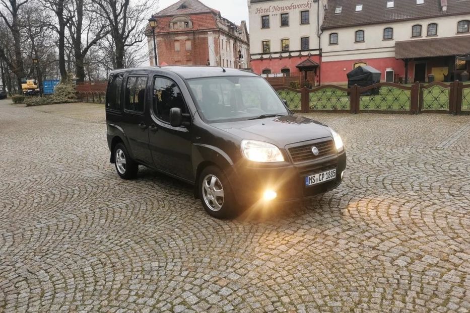 Продам Fiat Doblo пасс. 2007 года в Львове