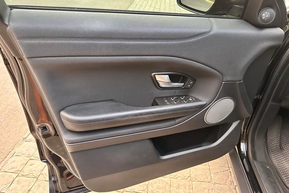 Продам Land Rover Range Rover Evoque 2016 года в Запорожье