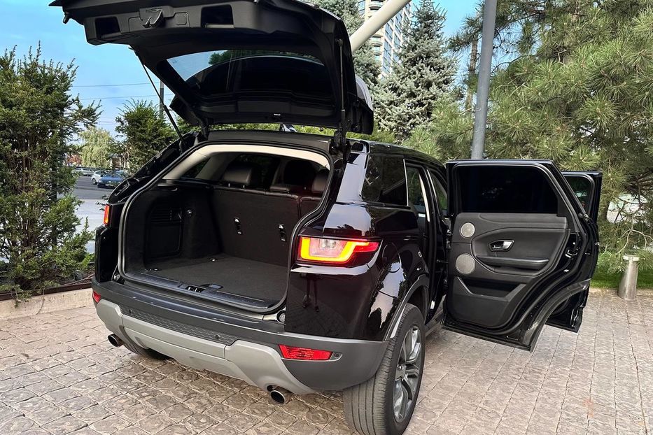 Продам Land Rover Range Rover Evoque 2016 года в Запорожье