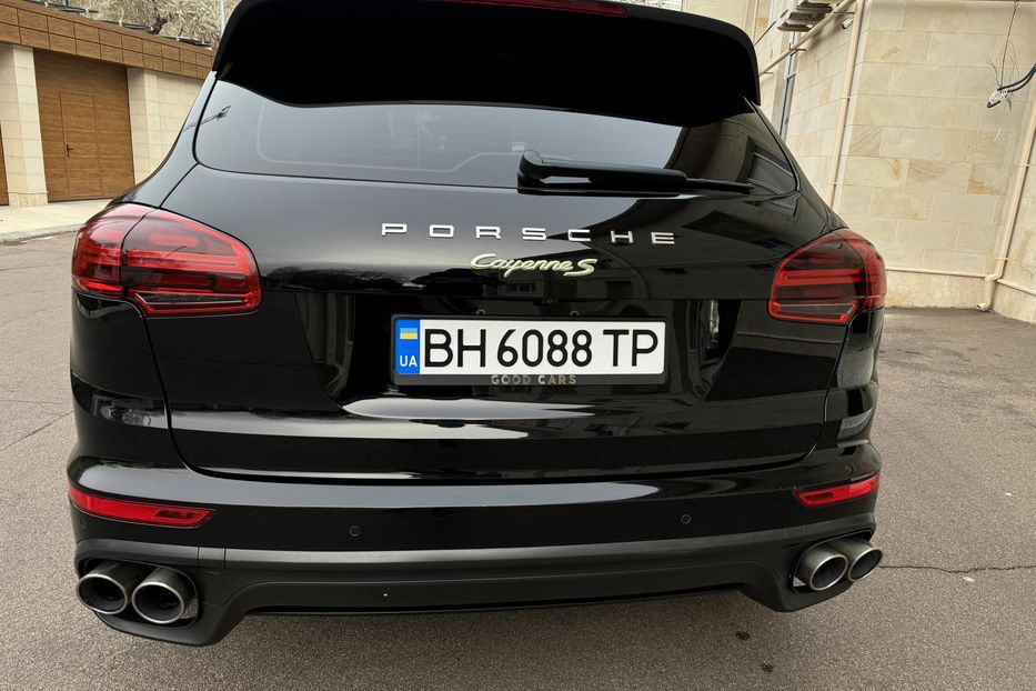 Продам Porsche Cayenne Гибрид 2016 года в Одессе