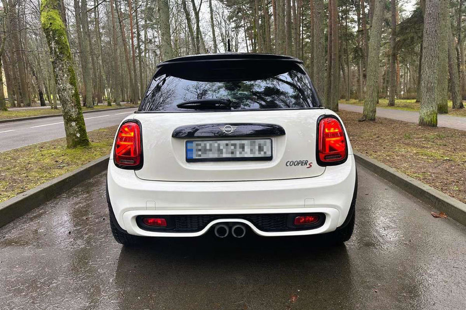 Продам MINI Cooper S Cooper S 2.0 AT (192 к.с.) 2015 года в Киеве