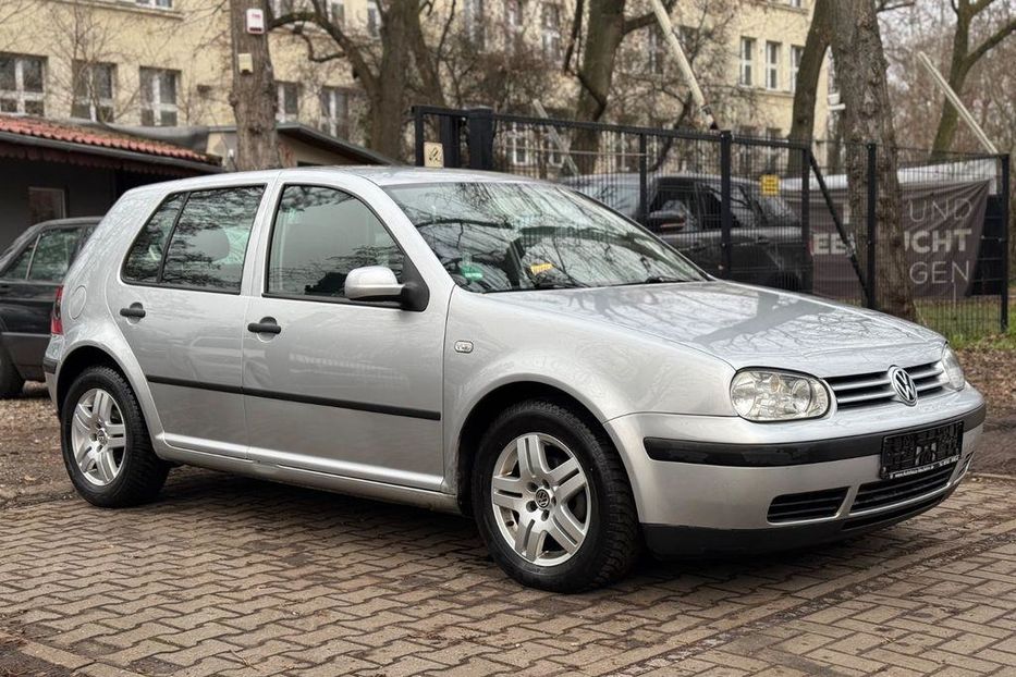 Продам Volkswagen Golf IV 2002 года в Львове