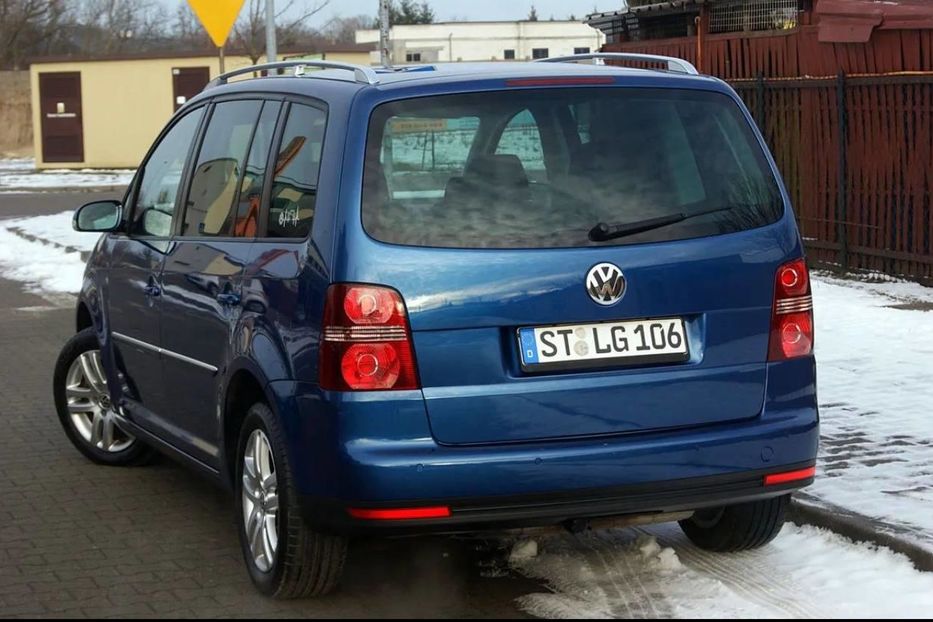 Продам Volkswagen Touran 2007 года в Киеве