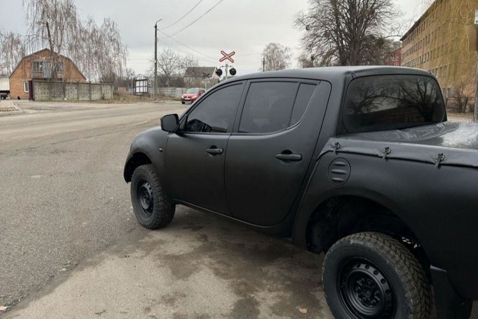 Продам Mitsubishi L 200 2008 года в Днепре