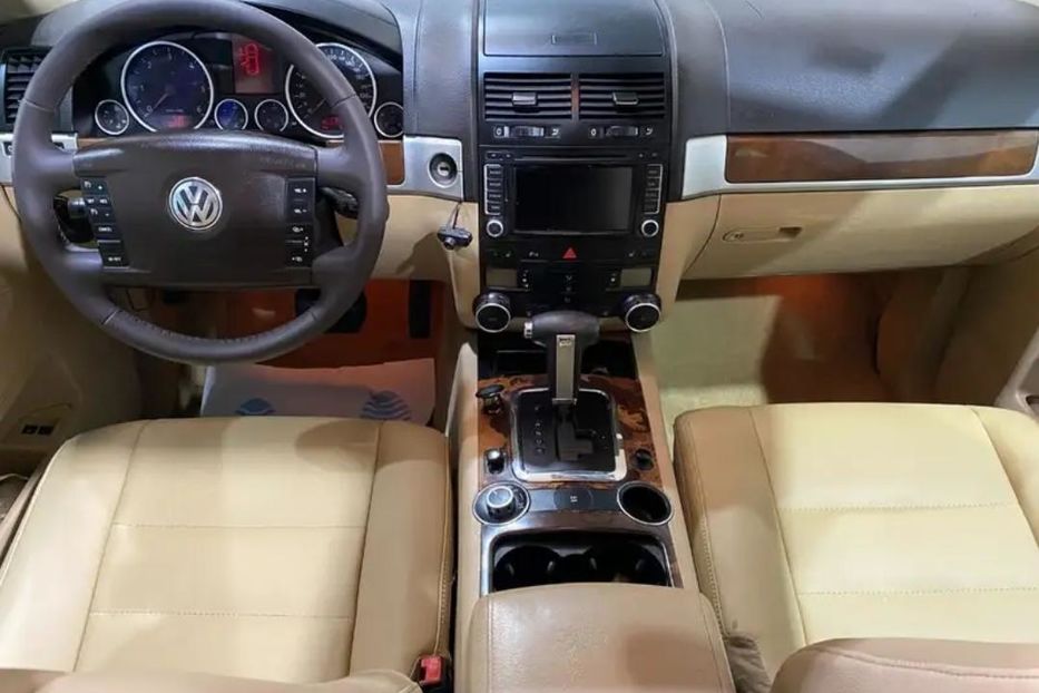 Продам Volkswagen Touareg 2008 года в Харькове