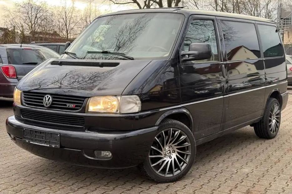 Продам Volkswagen T4 (Transporter) пасс. 2003 года в Харькове