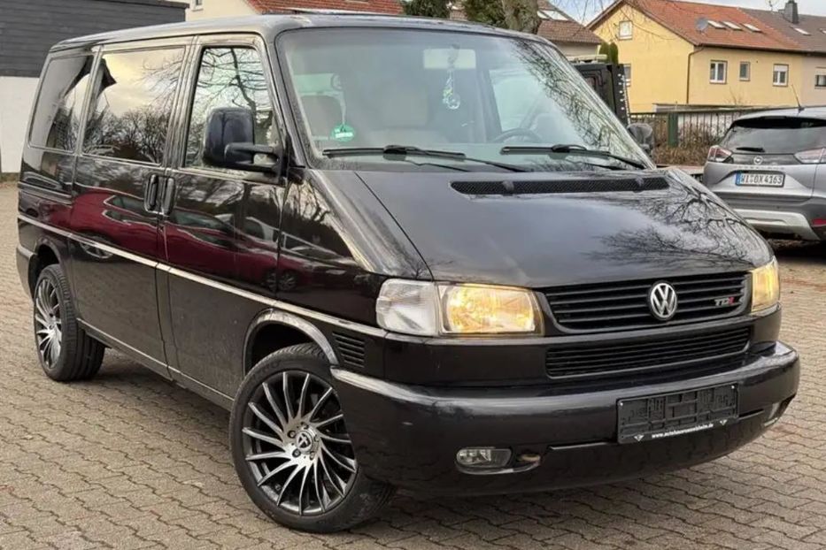 Продам Volkswagen T4 (Transporter) пасс. 2003 года в Харькове