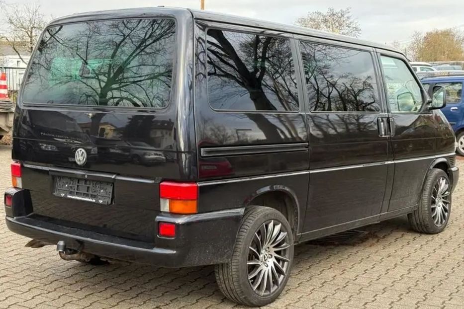 Продам Volkswagen T4 (Transporter) пасс. 2003 года в Харькове