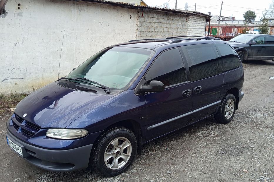 Продам Dodge Ram Van Грузо пасажир  1999 года в Житомире