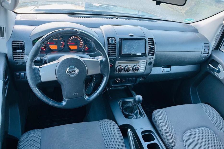 Продам Nissan Navara 2005 года в Харькове