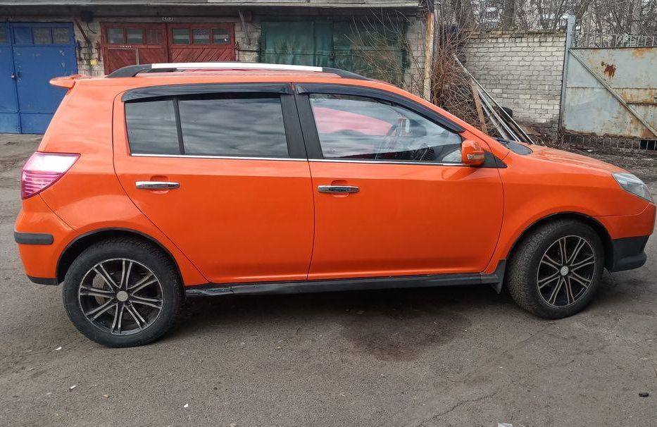 Продам Geely MK Cross джили~мк~кросс~2014 2014 года в Киеве
