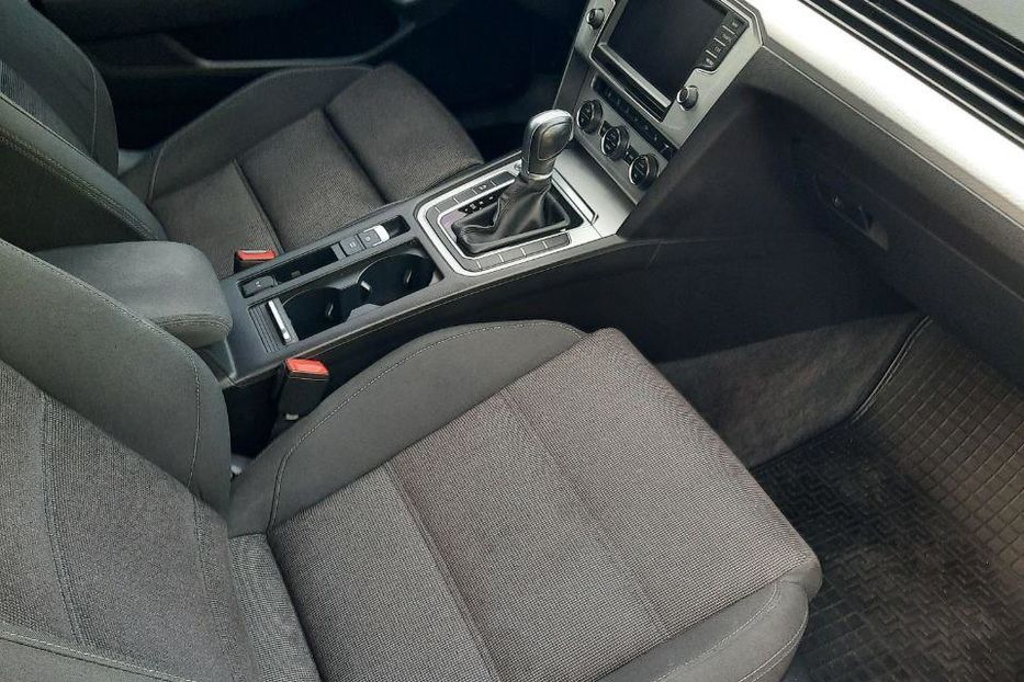Продам Volkswagen Passat B8 2016 года в Николаеве